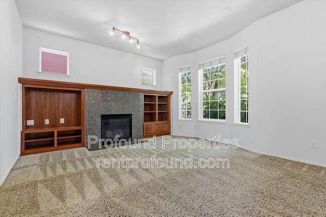 Photo - 1140 SE Tamango St