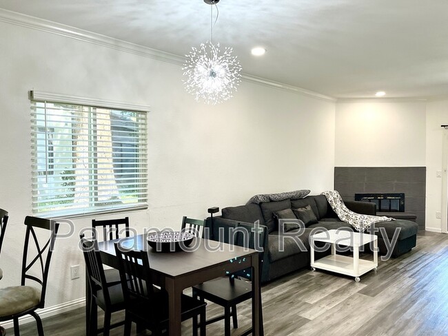 Photo - 1400 Bowe Ave Unit # 1906