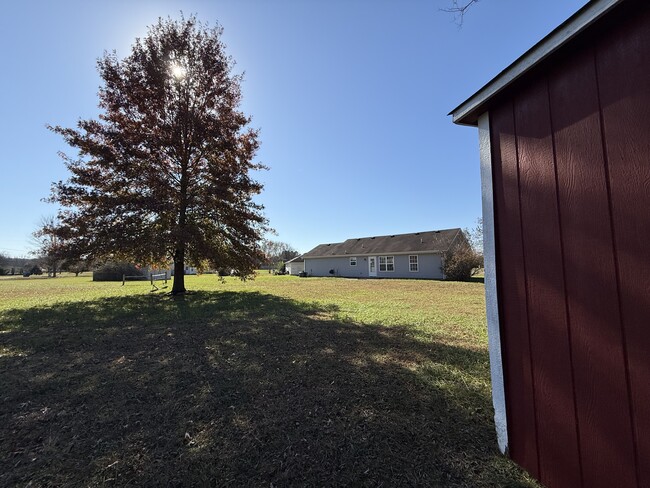 Photo - 406 Silver Lakes Ct