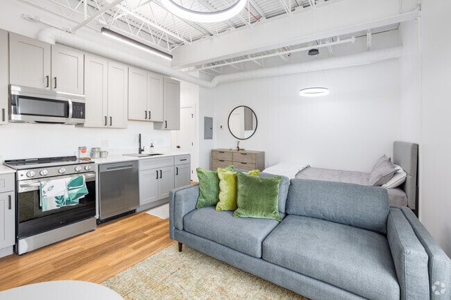 Studio - 430SF