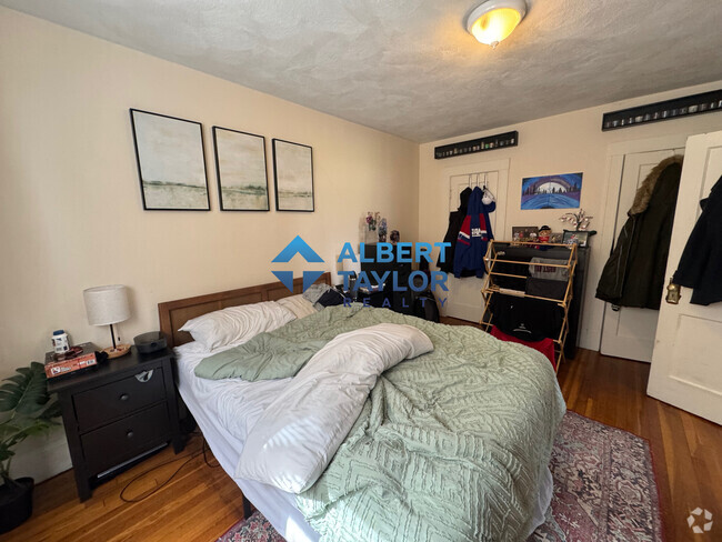 Building Photo - 406 Highland Ave Rental