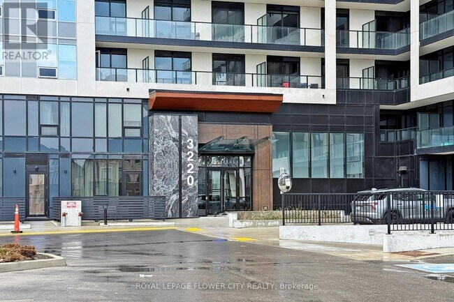 Photo - 3220 William Coltson Ave Unité 307