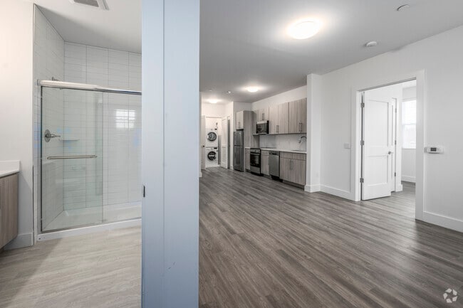 2BR, 2BA - 750SF Living Room - Greenview Mill House