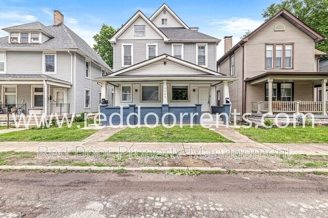 Photo - 2345 N Kenwood Ave Unidad A