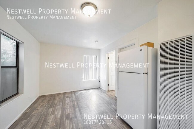 Photo - Charming Ground Floor Studio in Salt Lake ... Unit 268 North 200 West  D9