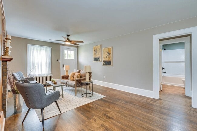 Photo - 237 Randolph St