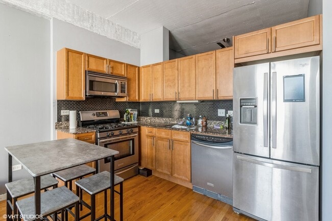 Photo - 1620 S Michigan Ave