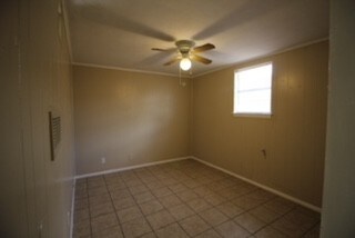 Photo - Winkle Court Apartments