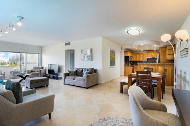 Photo - 3 Island Ave Unit 07C