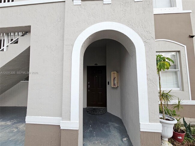 Photo - 1661 SE 28th St Unit 105