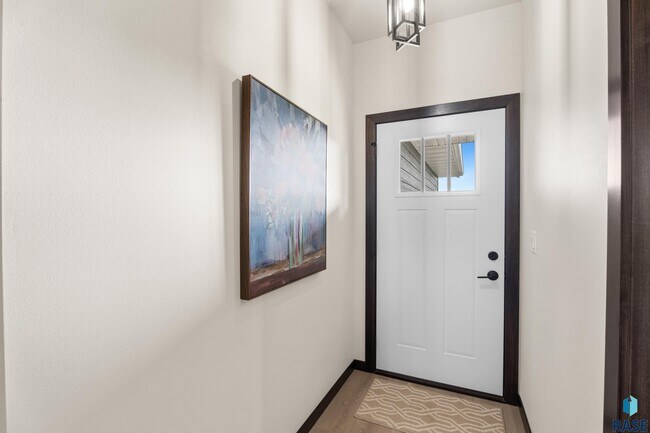 Photo - 1113 S Foss Ave