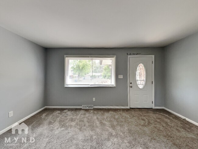 Photo - 2144 Snead Cir