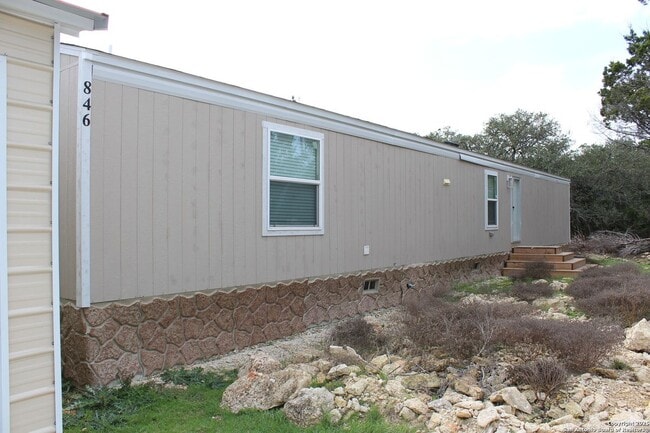 Photo - 846 Inglewood Dr
