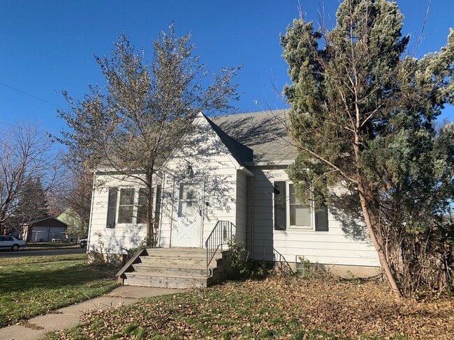 Photo - 4 Bedroom House Near MSUM!