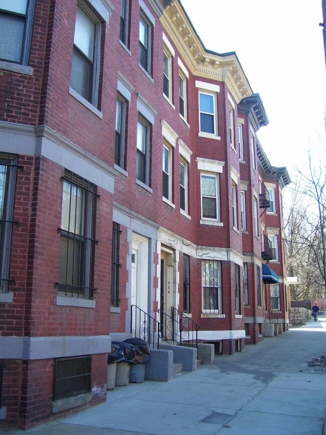Photo - 71 S Huntington Ave Unit 1