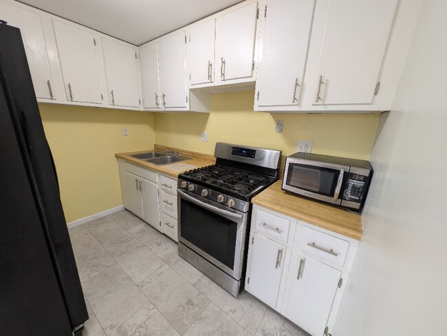 Photo - 5504 Hays St Unit 2