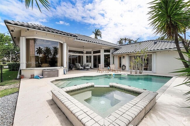 Building Photo - 5925 NW 97th Dr Rental