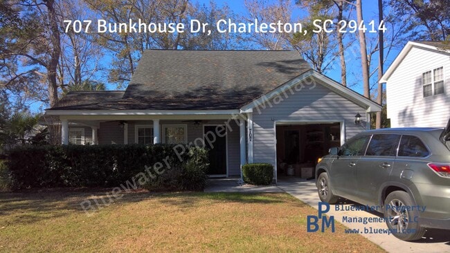 Photo - 707 Bunkhouse Dr