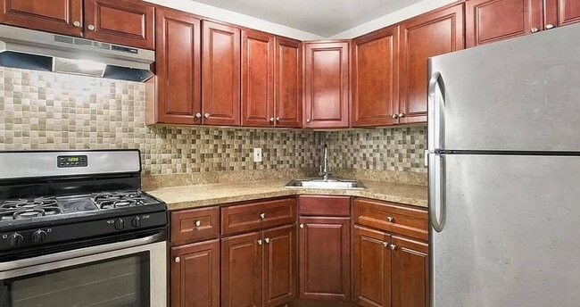 Photo - 83A Himrod St