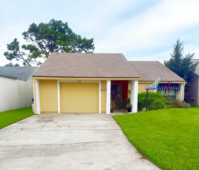 Building Photo - 2458 Lorraine Ct S Rental