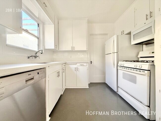 Building Photo - 1427 Euclid St