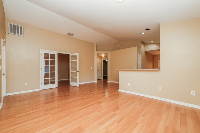 Photo - 6708 Summer Haven Dr