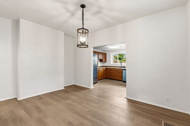 6215-6215 Huntress St Unit 6215 Huntress Street