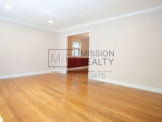 325 Fairwood Dr