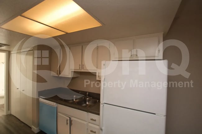 Photo - 3004 E Waltann Ln Unit 6