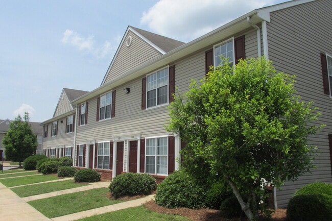 Photo - Sunchase Apartments