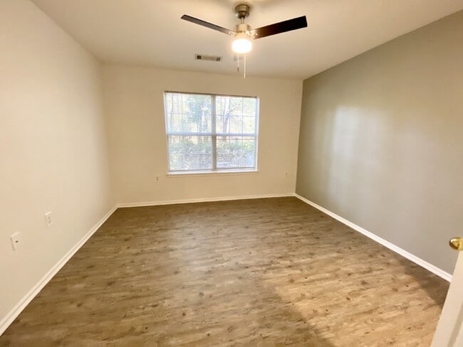 Photo - First Floor, One Bedroom Condo at the Reserve at Woodbridge. Unit D112