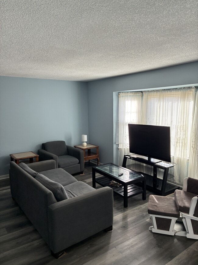 Photo - 700 Crystal Springs Ct Unit 2