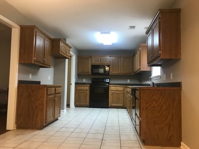 Photo - 230 Autumnwood Drive