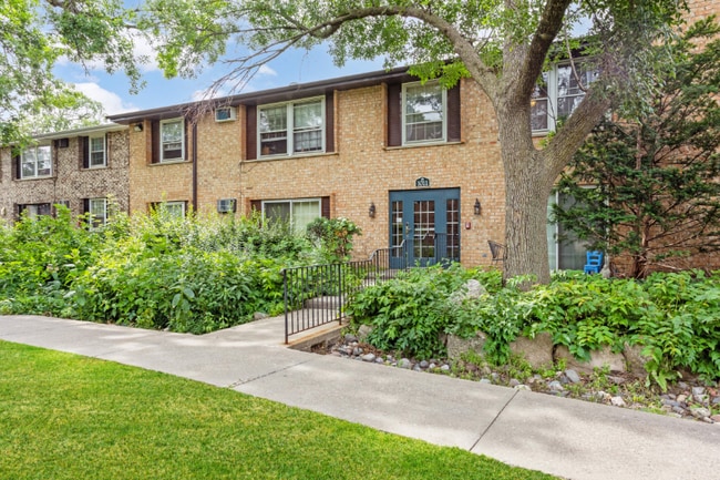 Photo - 1011 11th Ave S