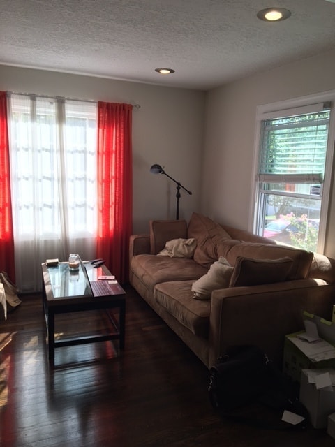 Photo - Charming Cottage in Sylvan Heights with Hardwood Floors, Granite Counter Tops, Fenced Yard, 2.5 M...