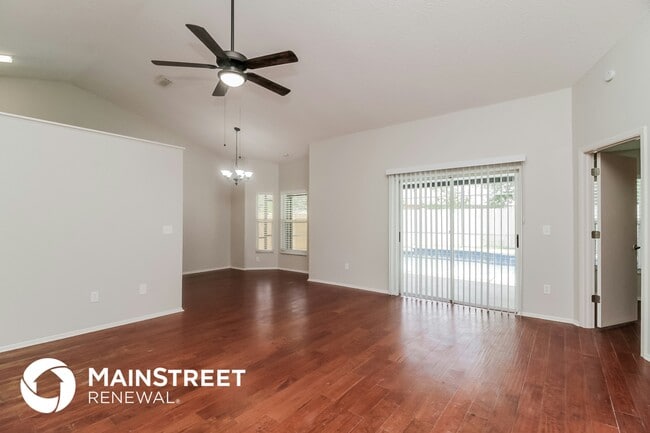 Photo - 1517 Crawford Dr