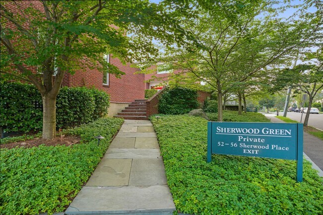 Building Photo - 52 Sherwood Pl Rental
