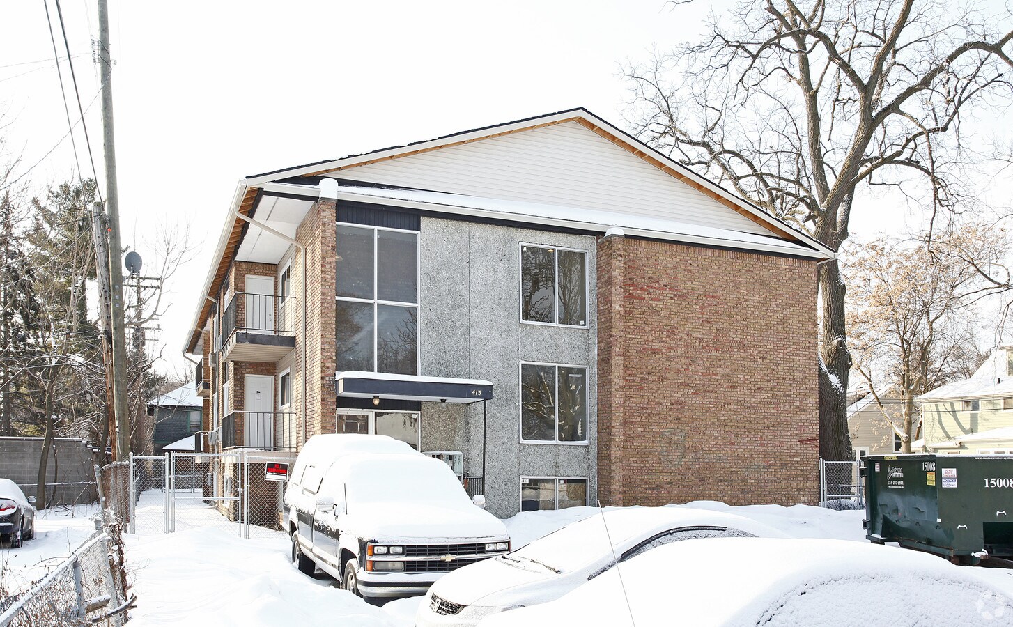 Photo - 413 Washtenaw Rd