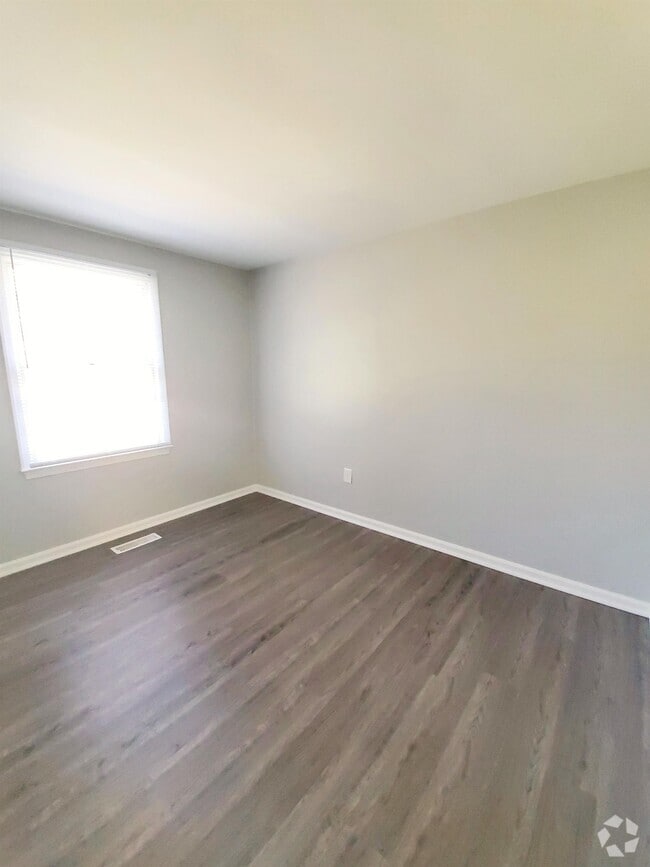 Building Photo - 109 Benjamin Ave Rental