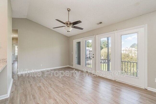 Photo - 6165 Meadow Rose Ln