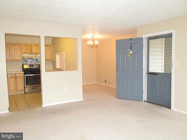 Photo - 4 Mulberry Ct