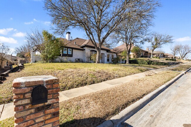 Photo - Updated in Garland