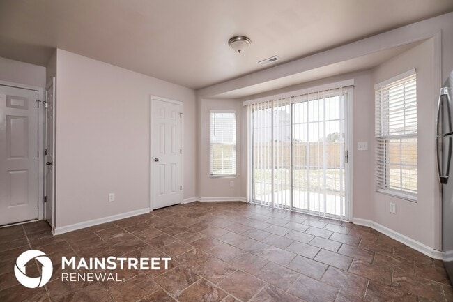 Photo - 3716 Tryon Ridge Dr