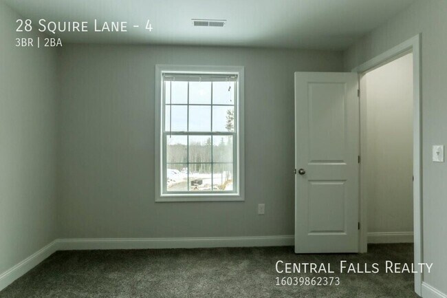 Photo - 28 Squire Ln