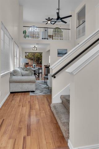 Photo - 903 Azalia Dr