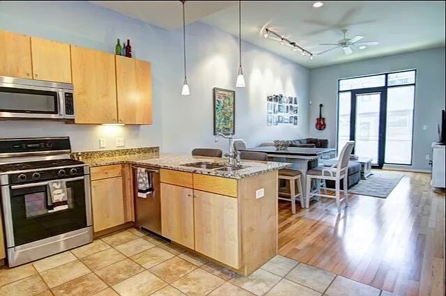 Photo - 119 W Maple Ave Unit APT 1