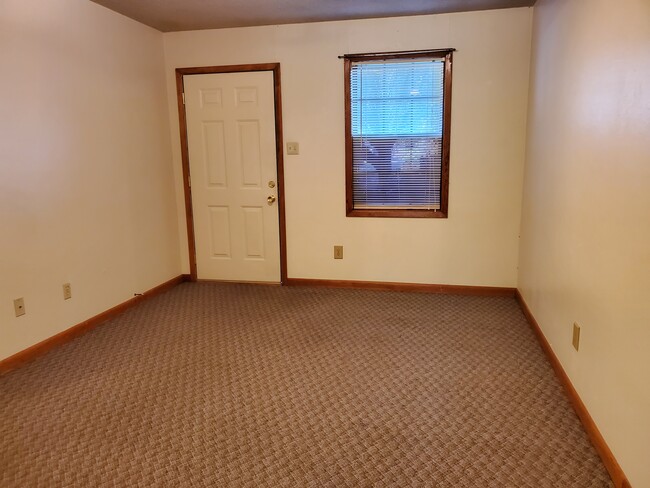 Photo - 127 Debra Ln Apartments Unit 127