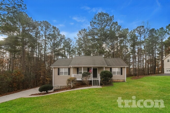 Photo - 213 Martins COurt