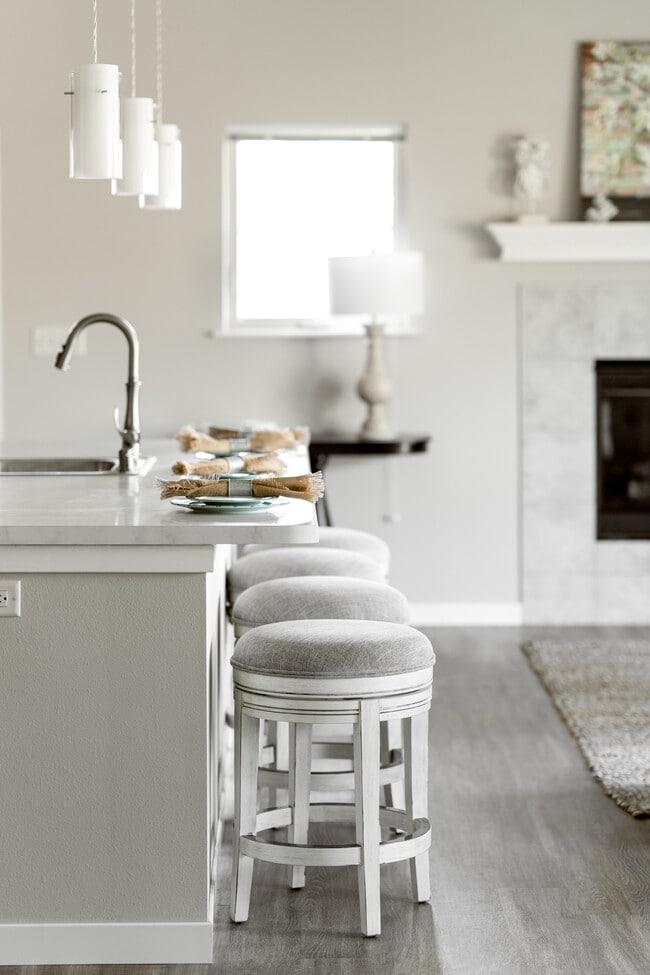 High Bluff Townhomes Townhomes for Rent Grafton, WI