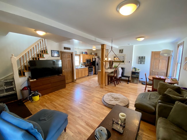 Photo - 1214 W Nelson St Unit CH